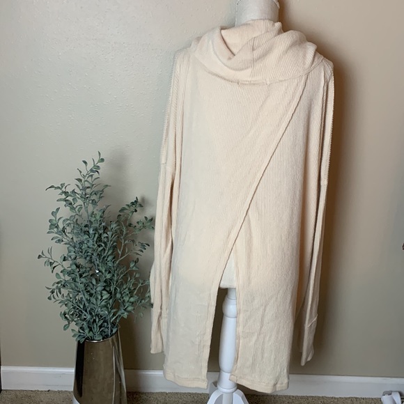 We the free free people cowl neck top cream fall neutral basic so soft! Large - Picture 3 of 5